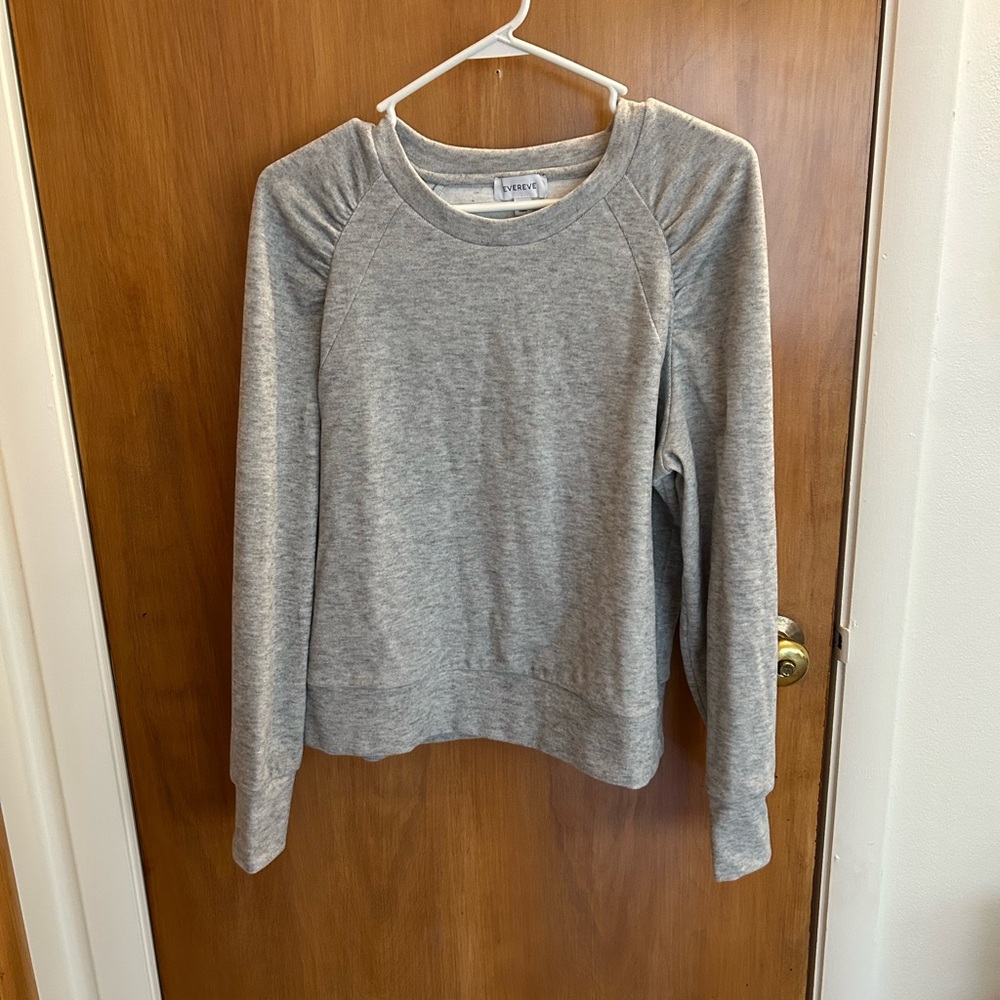 Evereve Heather Gray Sweatshirt